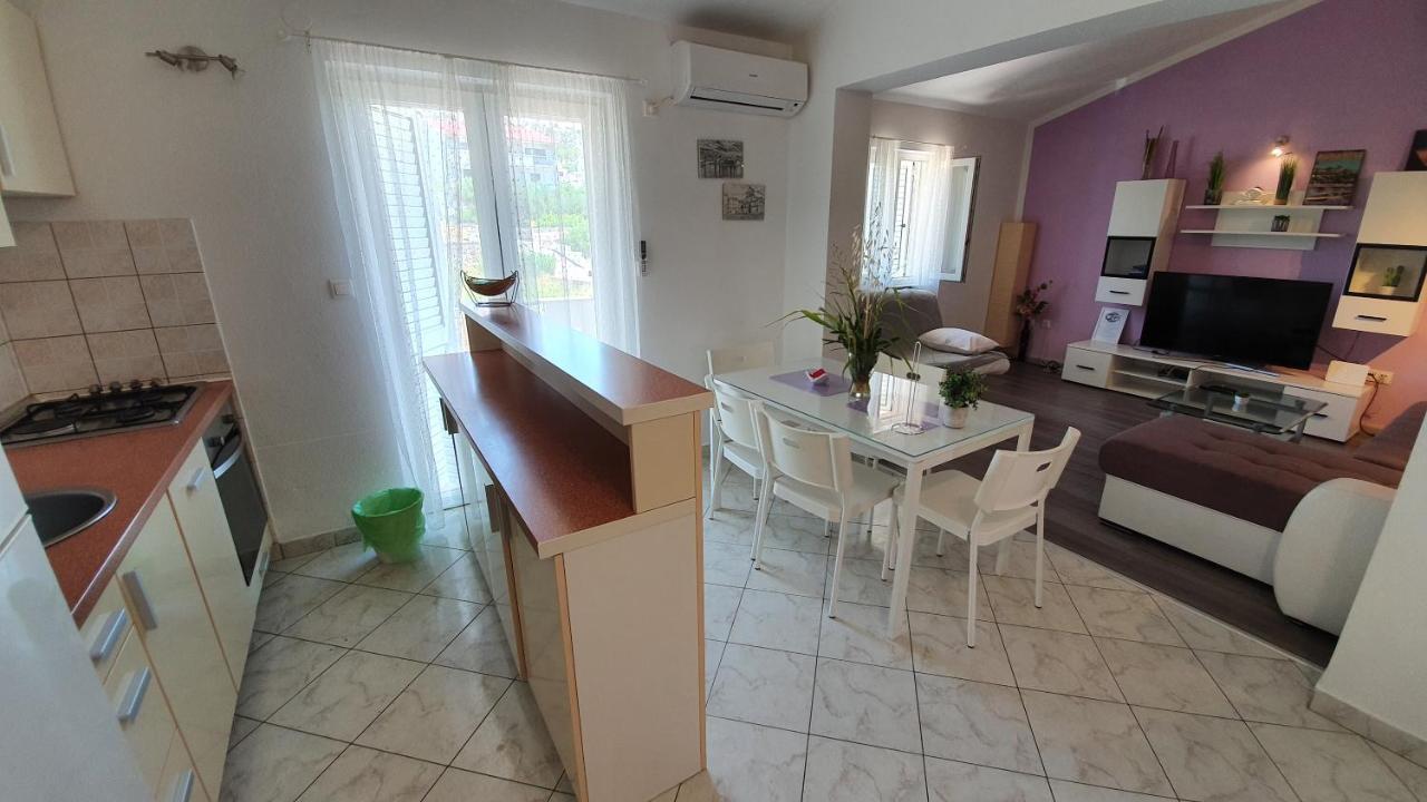 Apartments Miki Pag Town Luaran gambar