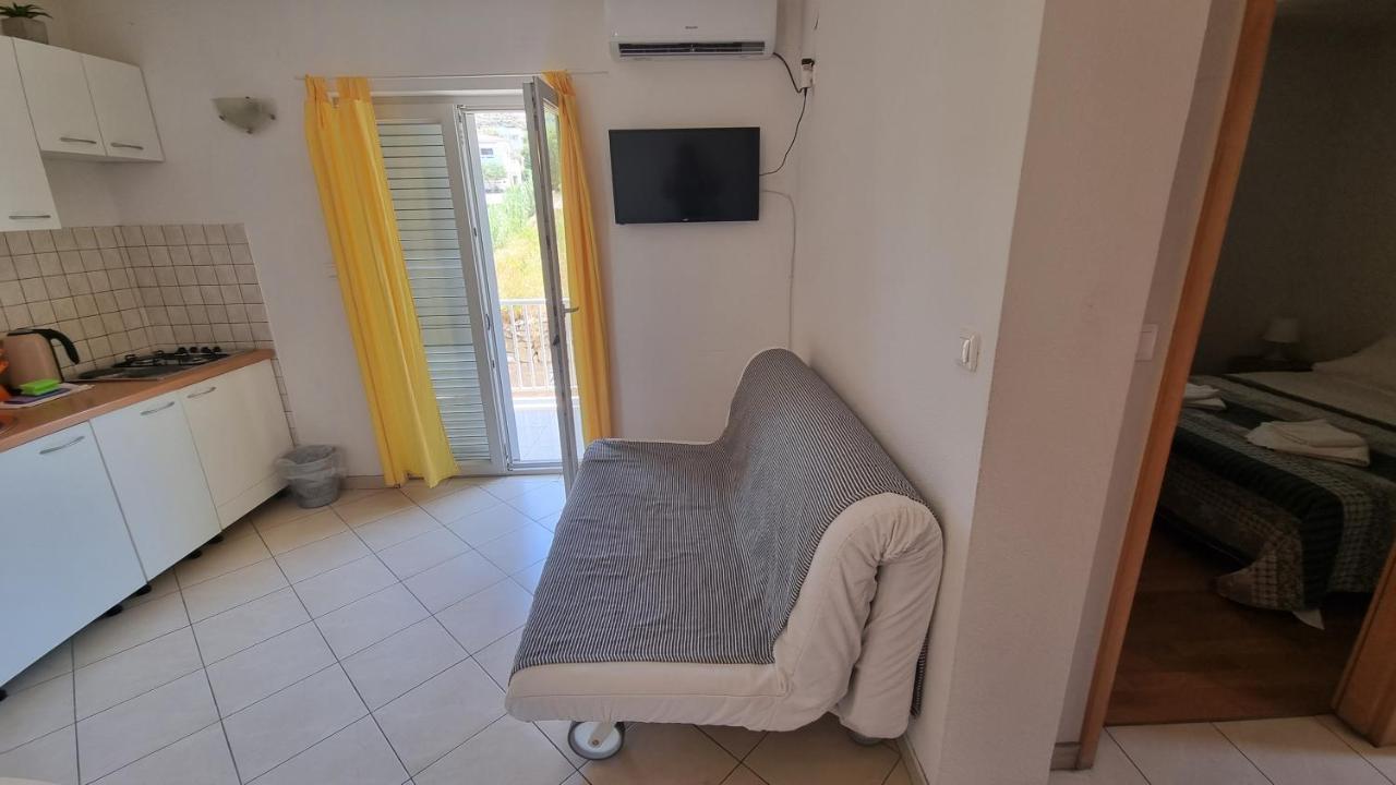 Apartments Miki Pag Town Luaran gambar